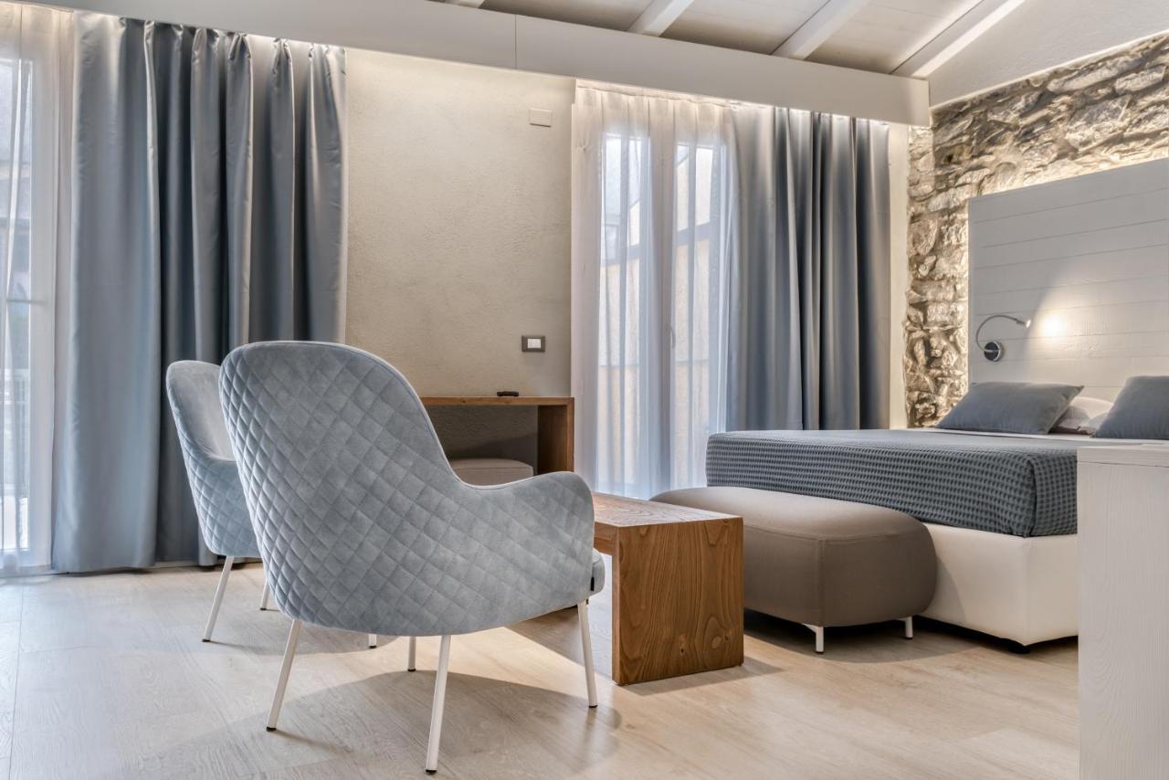 Amanarola Hotel Bagian luar foto